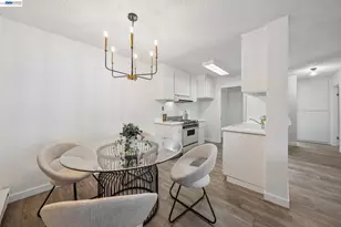 1327 Webster St, Alameda, CA 94501 - Photo 12