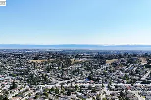 17888 Mayflower Dr, Castro Valley, CA 94546 - Photo 70