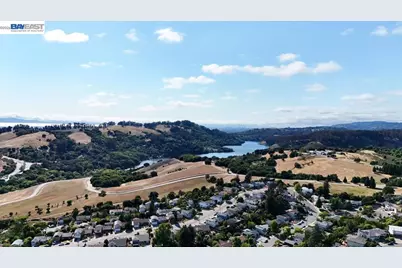 17888 Mayflower Dr, Castro Valley, CA 94546 - Photo 68