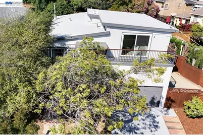 17888 Mayflower Dr, Castro Valley, CA 94546 - Photo 52