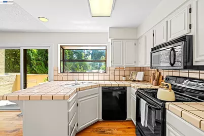 2149 Junction Ave #10, Mountain View, CA 94043 - Photo 12