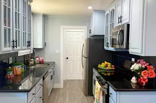 293 Fairway St, Hayward, CA 94544 - Photo 2