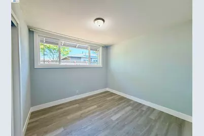 293 Fairway St, Hayward, CA 94544 - Photo 12