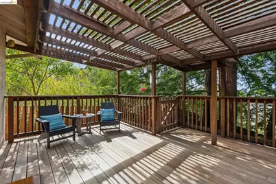 1131 Mitchell Way, El Sobrante, CA 94803 - Photo 38