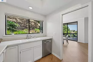 3324 Ptarmigan Dr, Walnut Creek, CA 94595 - Photo 14