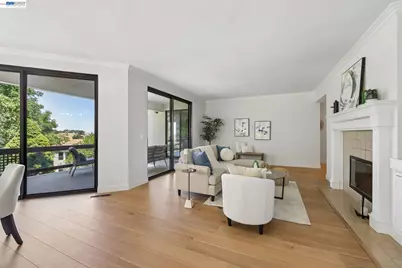 3324 Ptarmigan Dr #1A, Walnut Creek, CA 94595 - Photo 4