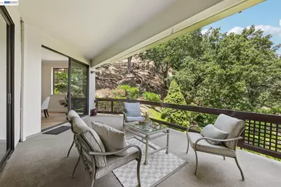 3324 Ptarmigan Dr #1A, Walnut Creek, CA 94595 - Photo 32