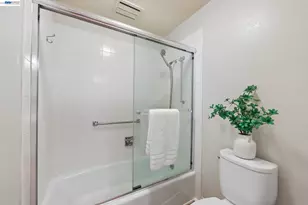 3324 Ptarmigan Dr, Walnut Creek, CA 94595 - Photo 30