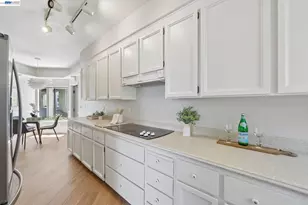 3324 Ptarmigan Dr, Walnut Creek, CA 94595 - Photo 10