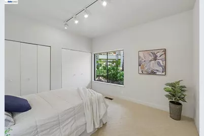 3324 Ptarmigan Dr #1A, Walnut Creek, CA 94595 - Photo 18