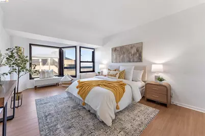 6363 Christie Ave #326, Emeryville, CA 94608 - Photo 16