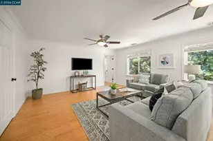 102 Henson Creek Ct, Martinez, CA 94553 - Photo 22