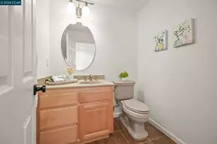 102 Henson Creek Ct, Martinez, CA 94553 - Photo 26