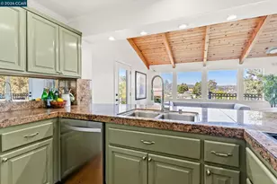 18832 Cindy Way, Castro Valley, CA 94546 - Photo 18