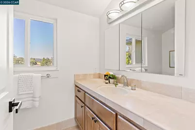 18832 Cindy Way, Castro Valley, CA 94546 - Photo 40