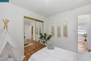 1711 Willow St, Alameda, CA 94501 - Photo 22