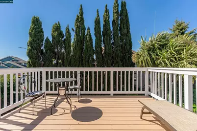 423 Duperu Dr, Crockett, CA 94525 - Photo 18