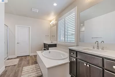 5645 Sierra Trail Way, Antioch, CA 94531 - Photo 24