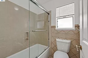 260 Estabrook St, San Leandro, CA 94577 - Photo 30