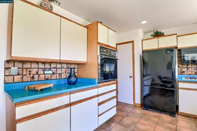 6830 Del Monte Ave, Richmond, CA 94805 - Photo 16