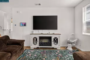 1119 Hiramatsu Ln, Winters, CA 95694 - Photo 16