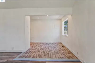 3932 Altamont Ave, Oakland, CA 94605 - Photo 8