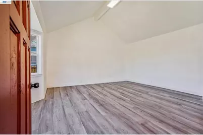 3932 Altamont Ave, Oakland, CA 94605 - Photo 4