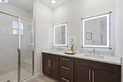 8544 Leeward Way, Newark, CA 94560 - Photo 32