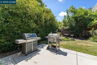 472 Cordoba Ln, Vacaville, CA 95688 - Photo 34