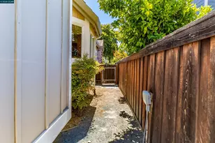 109 Crow Pl, Clayton, CA 94517 - Photo 68