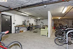 1201 Pine St, Oakland, CA 94607 - Photo 40