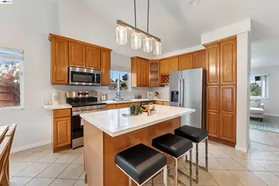 19435 Yuma St, Castro Valley, CA 94546 - Photo 12