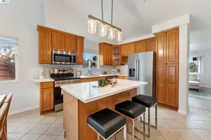 19435 Yuma St, Castro Valley, CA 94546 - Photo 12