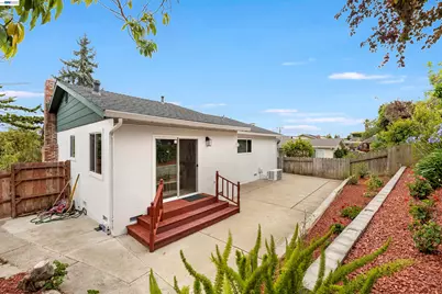 19435 Yuma St, Castro Valley, CA 94546 - Photo 38