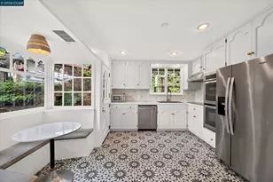 112 Camino Sobrante, Orinda, CA 94563 - Photo 12