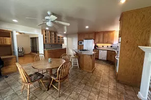 1707 Bishop Dr, Concord, CA 94521 - Photo 6