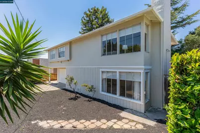 3027 Keith Dr, Richmond, CA 94803 - Photo 4