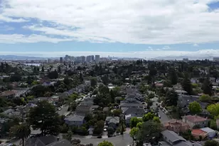 195 Oak Rd, Piedmont, CA 94610 - Photo 10