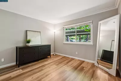 90 Laurel Dr, Danville, CA 94526 - Photo 12