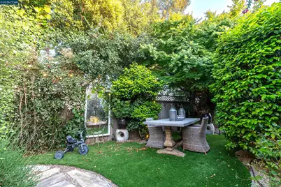 3229-3231 Toyon Ter, Alameda, CA 94501 - Photo 46