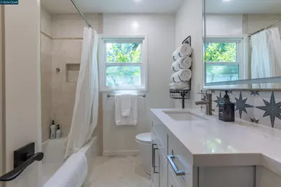 3229-3231 Toyon Ter, Alameda, CA 94501 - Photo 22