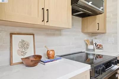 2013 Dolphin Dr, Aptos, CA 95003 - Photo 18