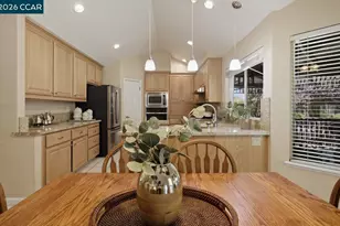 1395 Breakwater Way, Brentwood, CA 94513 - Photo 12