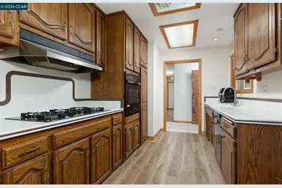 8280 Elgin Ln, Dublin, CA 94568 - Photo 6