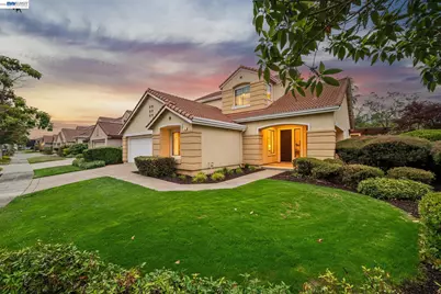 367 Creedon Cir, Alameda, CA 94502 - Photo 4