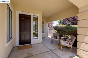 367 Creedon Cir, Alameda, CA 94502 - Photo 26