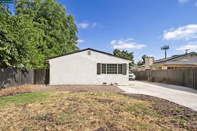 2225 Myrtle, Stockton, CA 95205 - Photo 24