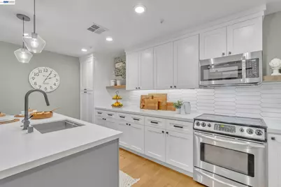 1201 Alta Vista Dr #108, Walnut Creek, CA 94596 - Photo 14