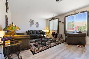 647 Macadamia Ct, Brentwood, CA 94513 - Photo 8
