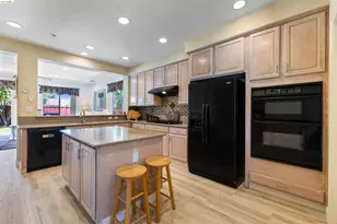 647 Macadamia Ct, Brentwood, CA 94513 - Photo 18